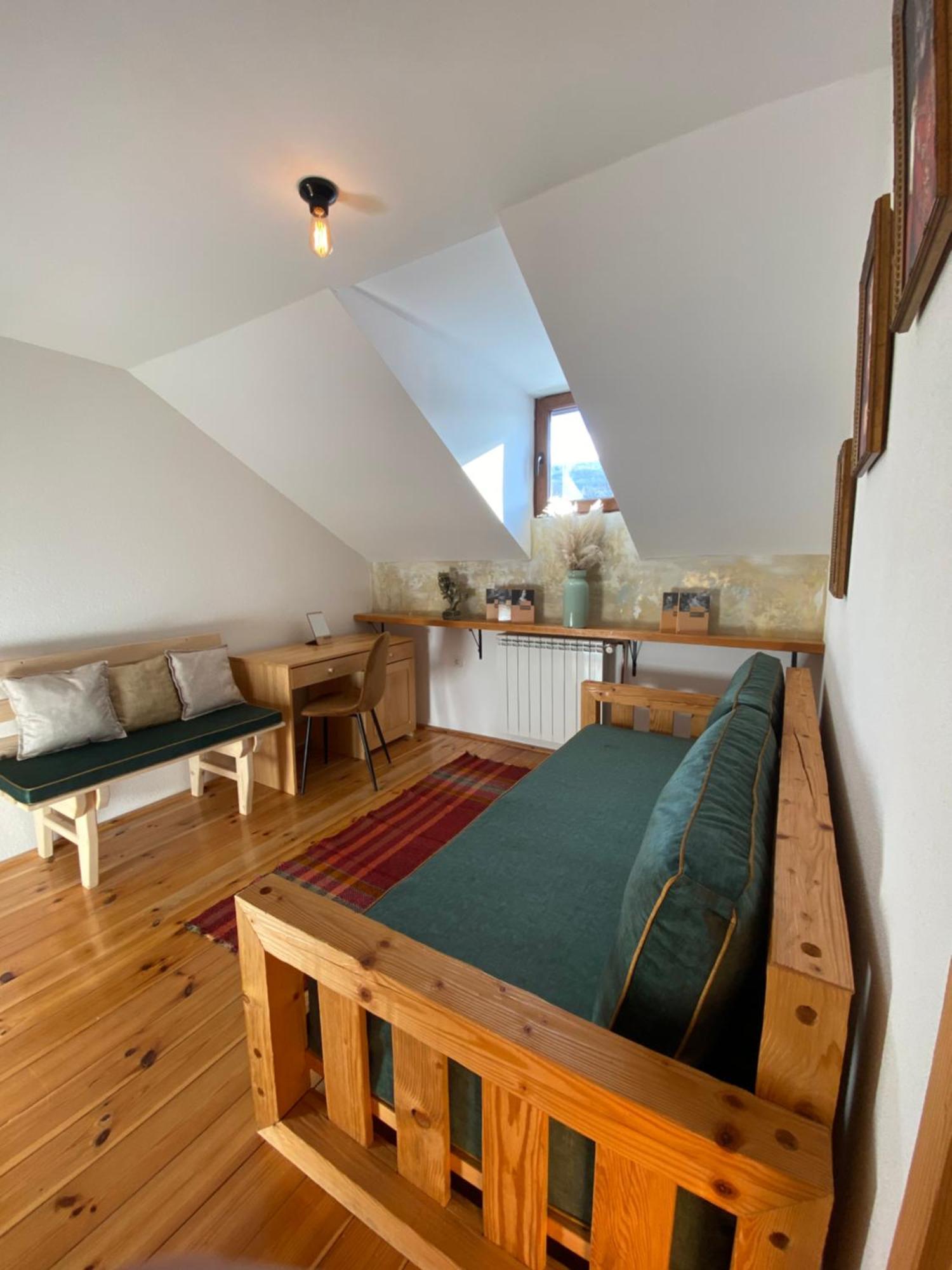 Pubhouse & Rooms Pahulja Kolasin Luaran gambar