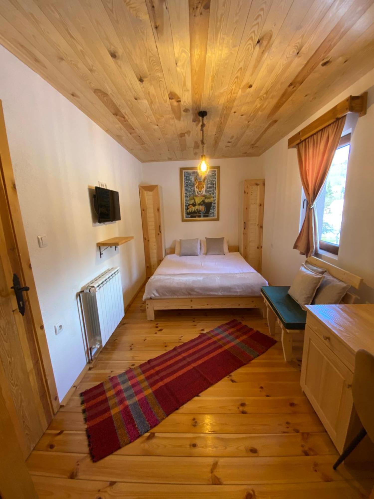 Pubhouse & Rooms Pahulja Kolasin Luaran gambar