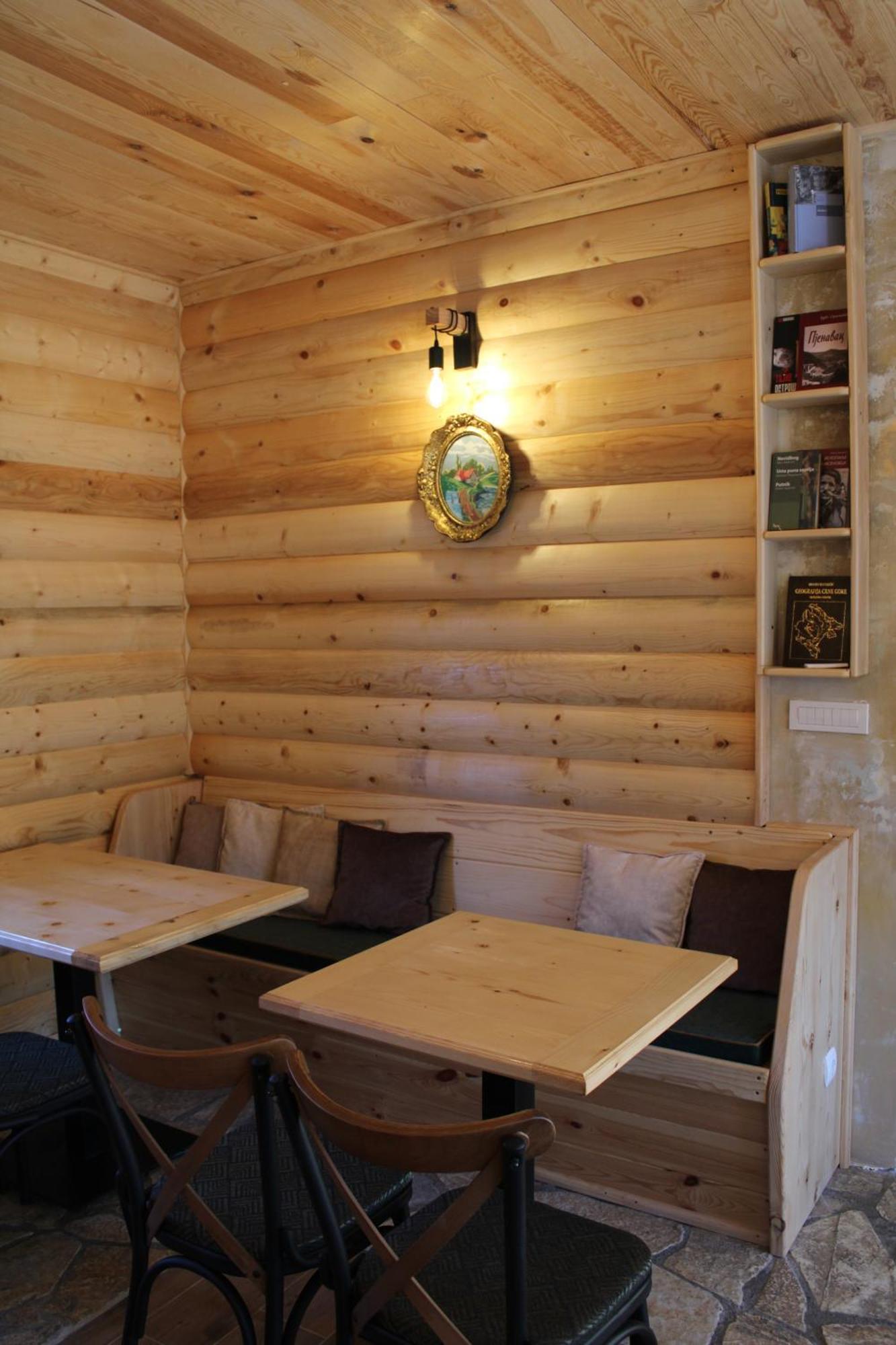 Pubhouse & Rooms Pahulja Kolasin Luaran gambar